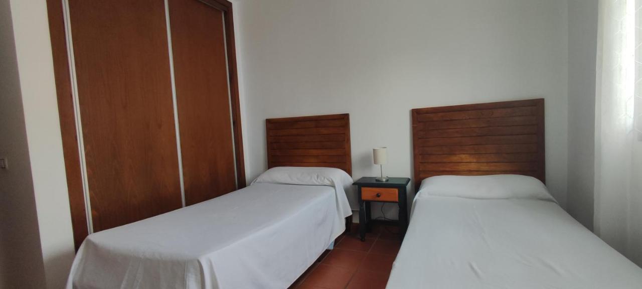 Piedranegra, Apartamento Completo Con Patio, Terraza Y Bbq 로달킬라르 외부 사진